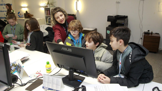 Los alumnos de 4ºB del CEIP Emilia Pardo Bazán visitamos El Ideal Gallego (9)