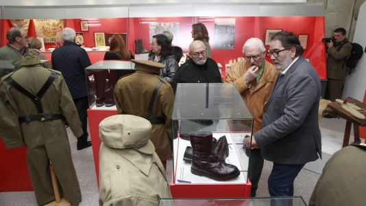 El museo militar exhibe la muestra “Marcando el paso. El calzado militar Segarra” (16)