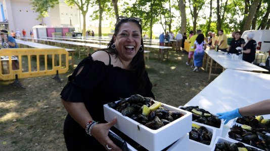 Lorbé disfruto de una gran fiesta con los mejillones como protagonistas @Patricia G. Fraga (38)