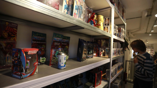 Nueva tienda de Alita Cómics en Panaderas (2)