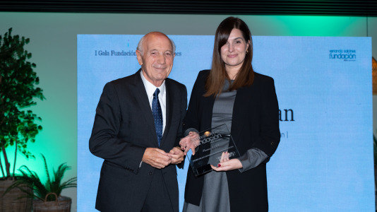 PREMIO ALUMAN GALA FVS @Nora Galván