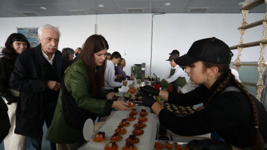 Promoción del pescado fresco en la lonja (33)