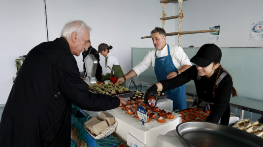 Promoción del pescado fresco en la lonja (31)
