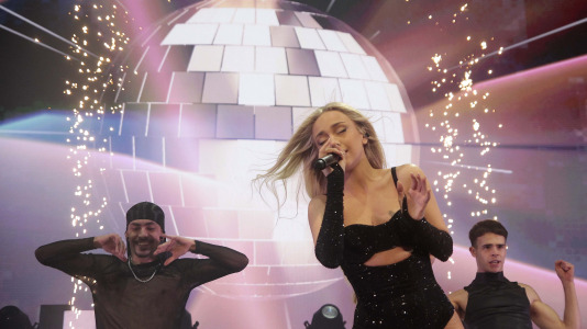 Concierto de Ana Mena en el Coliseum @Quintana (1)