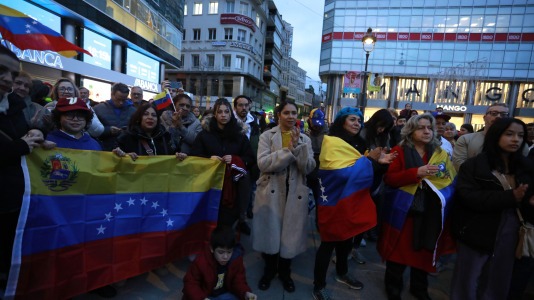 Movilización en A Coruña por la situación en Venezuela @Patricia G. Fraga (11)