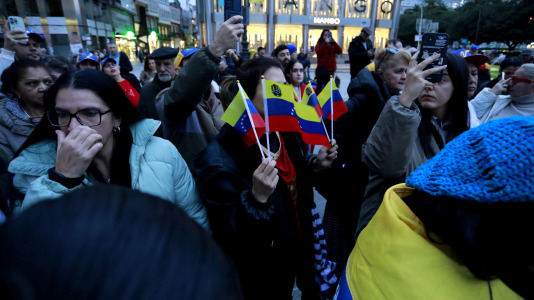 Movilización en A Coruña por la situación en Venezuela @Patricia G. Fraga (2)