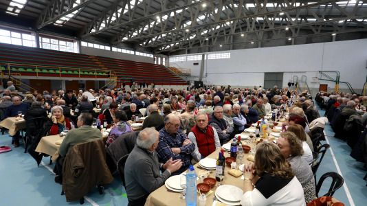 Los asistentes a la Xuntanza do Maior en Sigrás disfrutaron de una jornada festiva (15)