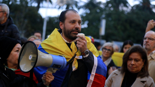 Movilización en A Coruña por la situación en Venezuela @Patricia G. Fraga (10)