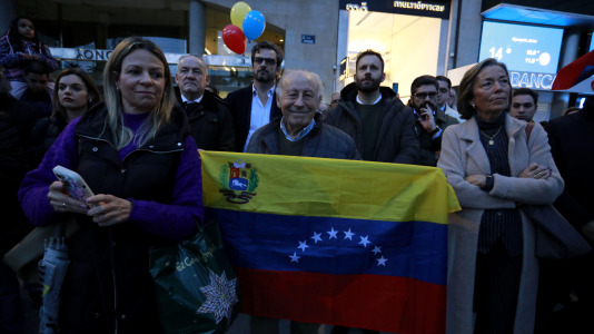 Movilización en A Coruña por la situación en Venezuela @Patricia G. Fraga (12)