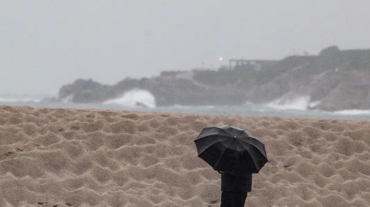 Viento y lluvia en A Coruña por el temporal Herminia @ Quintana (11)