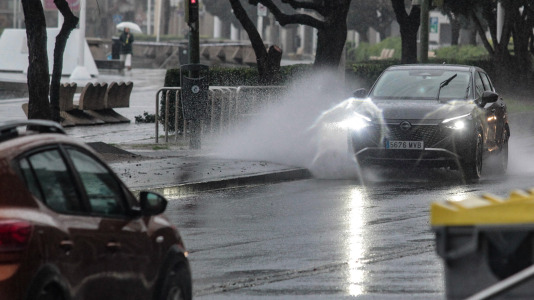 Viento y lluvia en A Coruña por el temporal Herminia @ Quintana (9)
