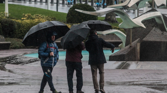 Viento y lluvia por el temporal Herminia en A Coruña @ Quintana (7)