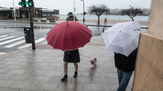 Viento y lluvia por el temporal Herminia en A Coruña @ Quintana (3)