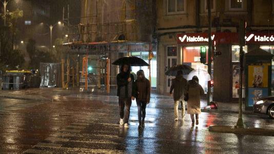 Lluvia y viento por el temporal Éowyn en A Coruña @ Carlota Blanco (7)