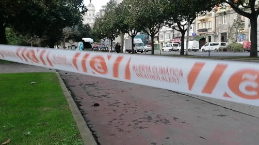 Viento por el temporal Éowyn en A Coruña @ Quintana (1)
