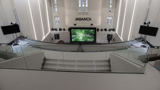 Así es por dentro el cine Avenida reformado por Abanca para convertirse en su Espacio Avenida en A Coruña @ Quintana (19)