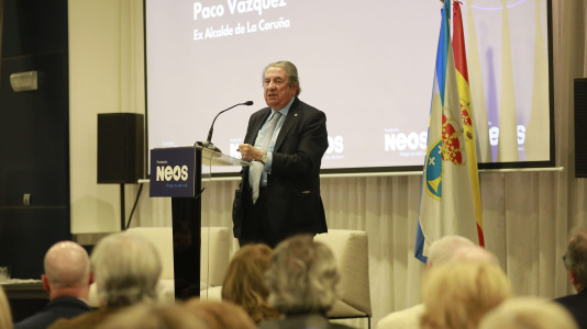 Presentación en A Coruña de la Fundación NEOS, un proyecto de Jaime Mayor Oreja (9)