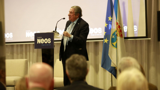 Presentación en A Coruña de la Fundación NEOS, un proyecto de Jaime Mayor Oreja (20)