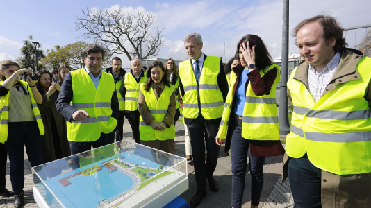 Inicio de obras de la plataforma flotante de la zona del Parrote (48)