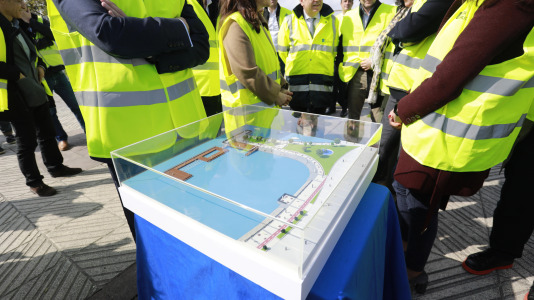 Inicio de obras de la plataforma flotante de la zona del Parrote (70)
