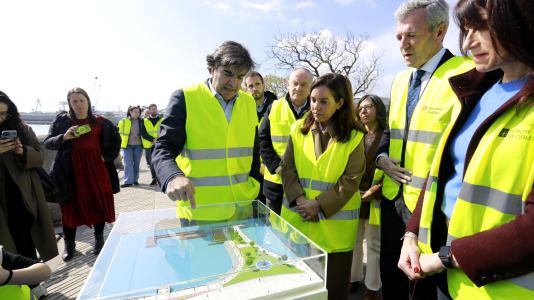 Inicio de obras de la plataforma flotante de la zona del Parrote (67)