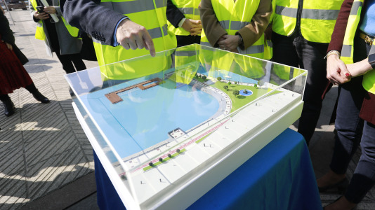 Inicio de obras de la plataforma flotante de la zona del Parrote (50)