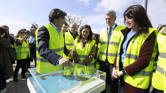 Inicio de obras de la plataforma flotante de la zona del Parrote (64)