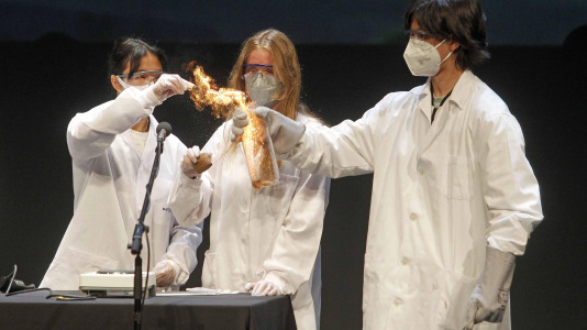 Día de la Ciencia en la Calle en el teatro Colón/Quintana