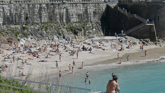 Los coruñeses disfrutan de un soleado último día de marzo @Javier Albores (4)