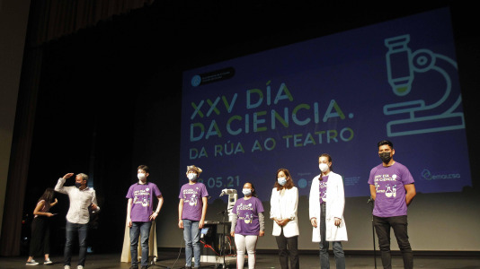 Día de la Ciencia en la Calle en el teatro Colón/Quintana