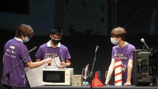 Día de la Ciencia en la Calle en el teatro Colón/Quintana
