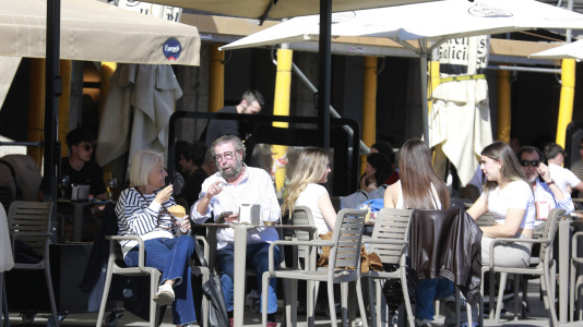 Los coruñeses disfrutan de un soleado último día de marzo Patricia G Fraga (6)