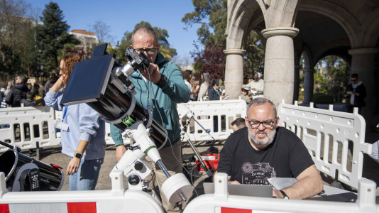 Eclipse casa ciencias (14) 12454117
