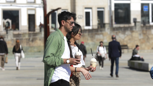 Los coruñeses disfrutan de un soleado último día de marzo Patricia G Fraga (4)