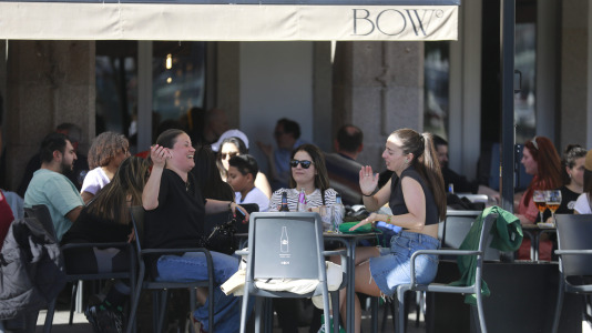 Los coruñeses disfrutan de un soleado último día de marzo Patricia G Fraga (10)
