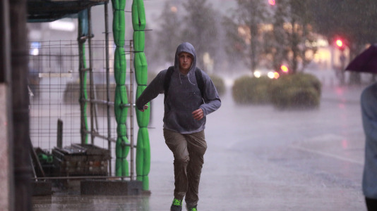 La tormenta de lluvia y granizo que inundó A Coruña el 2 de abril @ Patricia G. Fraga (13)