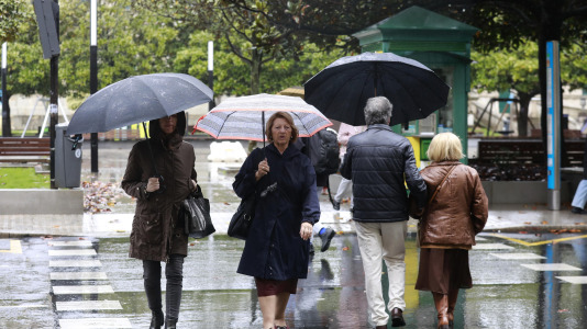 Un Lunes Santo de Chubascos en A Coruña (31)
