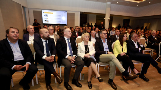 Cesuga presenta la Universidad Emilia Pardo Bazán (13)