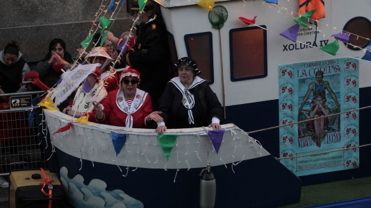 Desfile de comparsas 2025 en A Coruna (62)