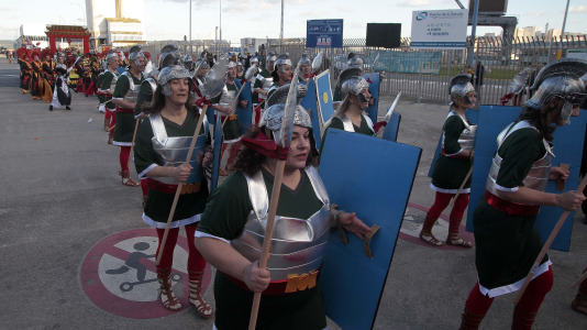 Desfile de comparsas 2025 en A Coruna (33)