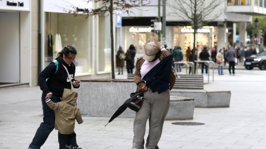 Un Lunes Santo de Chubascos en A Coruña (22)