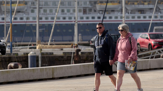 Los muelles coruñeses acogieron una escala múltiple en la que cinco cruceros (6)