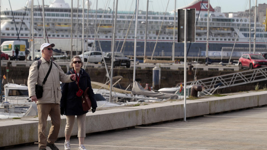 Los muelles coruñeses acogieron una escala múltiple en la que cinco cruceros (5)