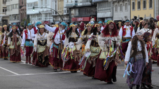 Desfile de comparsas 2025 en A Coruna (12)