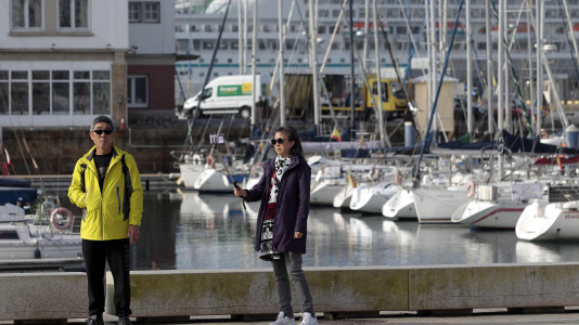 Los muelles coruñeses acogieron una escala múltiple en la que cinco cruceros (2)