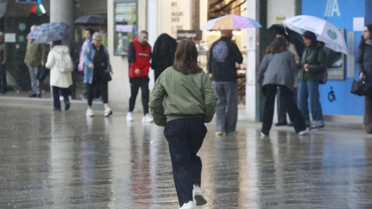 La lluvia estuvo presente en A Coruña (16)