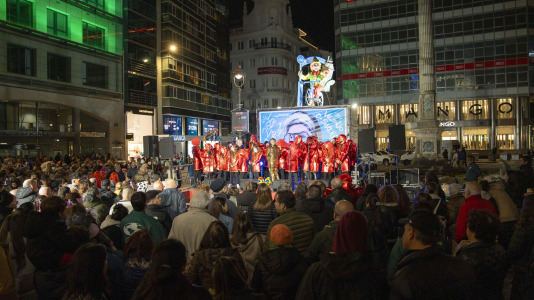 Entronizacion del Dios Momo en el Obelisco @Carlota Blanco (2)