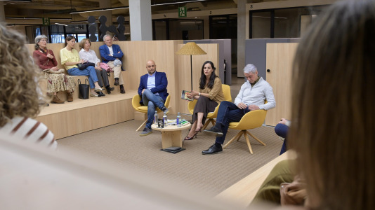 Tertulia ‘Érase una vez’, de Hi Coruña (37)