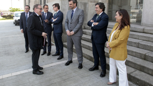 Reunión extraordinaria de autoridades para aprobar la licitación del Máster Plan para Coruña Marítima (4)
