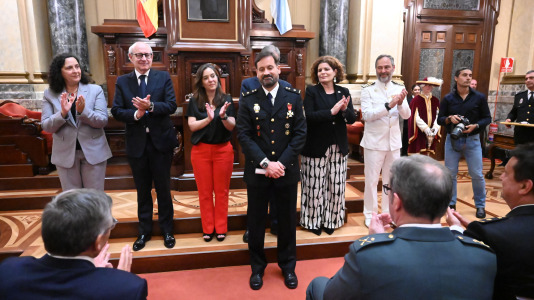 Un momento de la celebración en el Ayuntamiento del Día de la Policía Local (47)